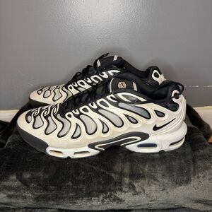 Size 13 - Nike Air Max Plus Drift White Silver Black